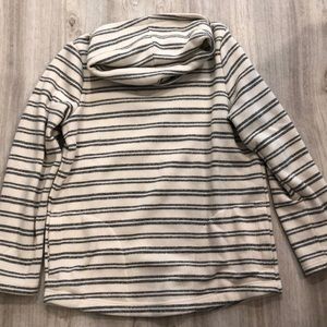 L.L. Bean sweater in L